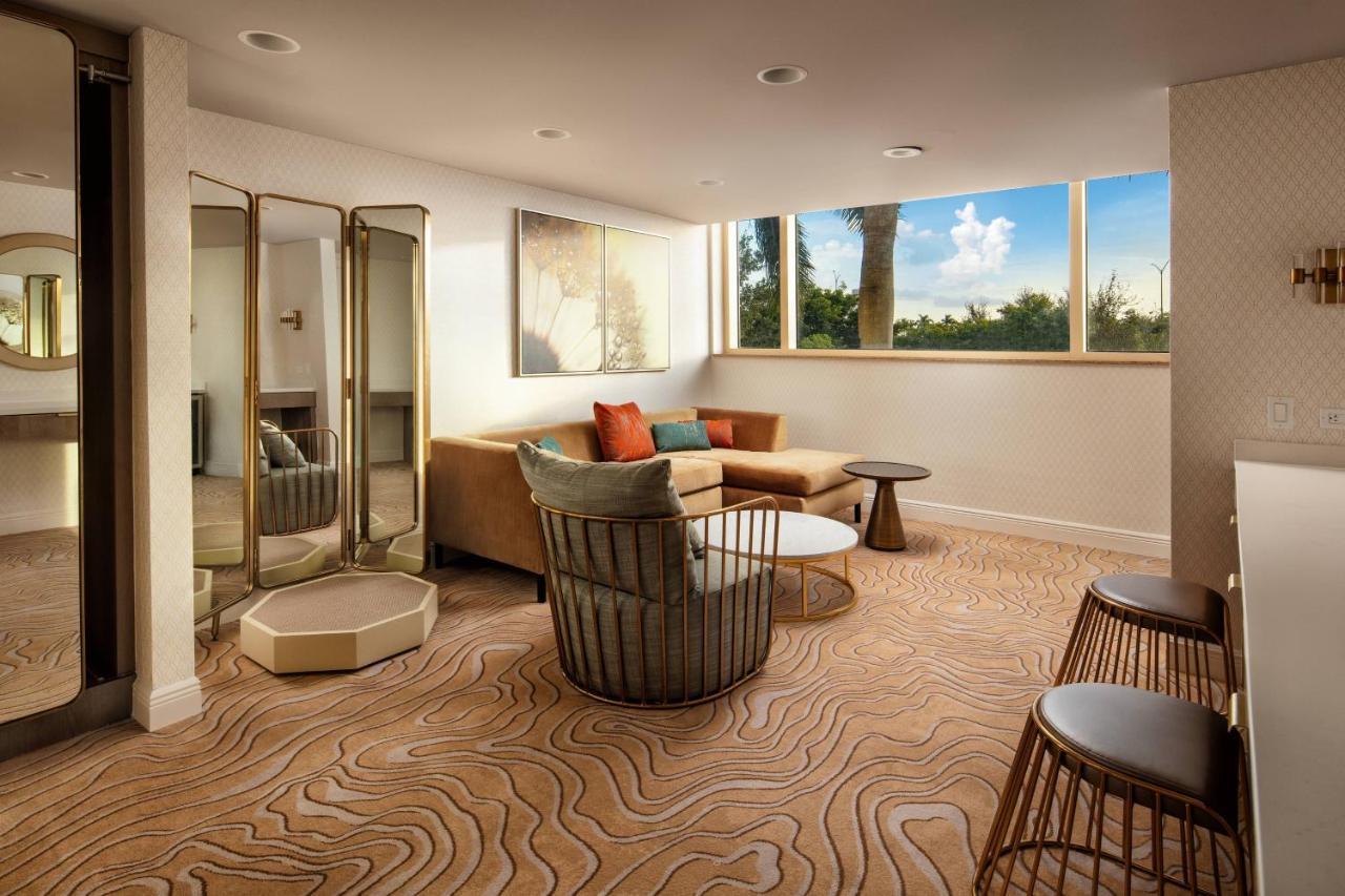 Hotel Renaissance Fort Lauderdale West